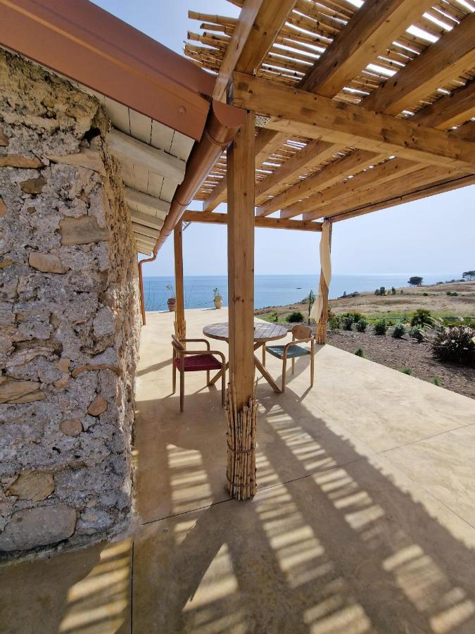 Tendu' Punta Bianca Glamping Camp Палма де Монтекиаро Екстериор снимка